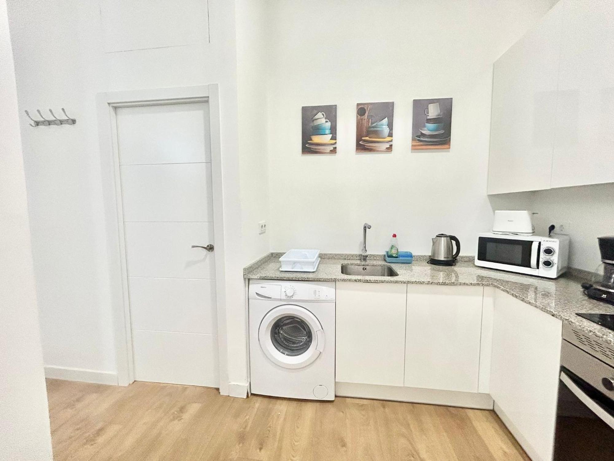 Aluche Aparment A Apartment Madrid Luaran gambar